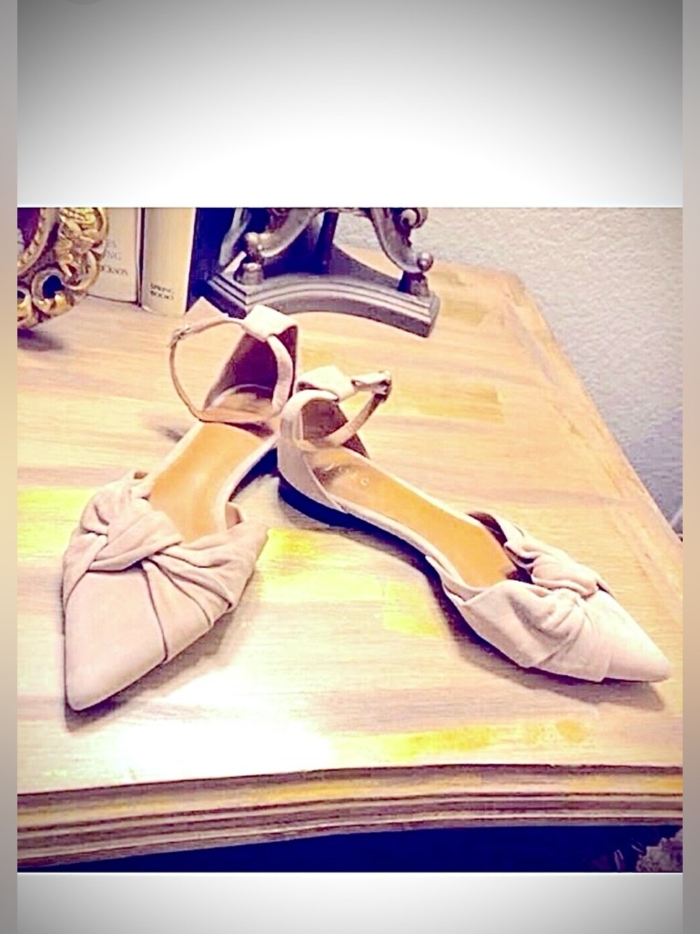 New JOIE Tarlo Bow Suede Flats Point Toe Ankle-strap Sea Salt 7 MSRP $325 - Picture 2 of 4